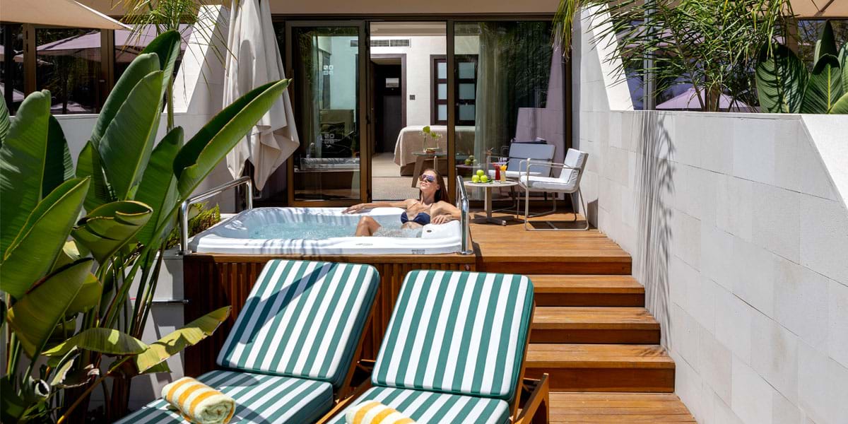 Family Beach Studio, Cyprus Luxury Hotels 