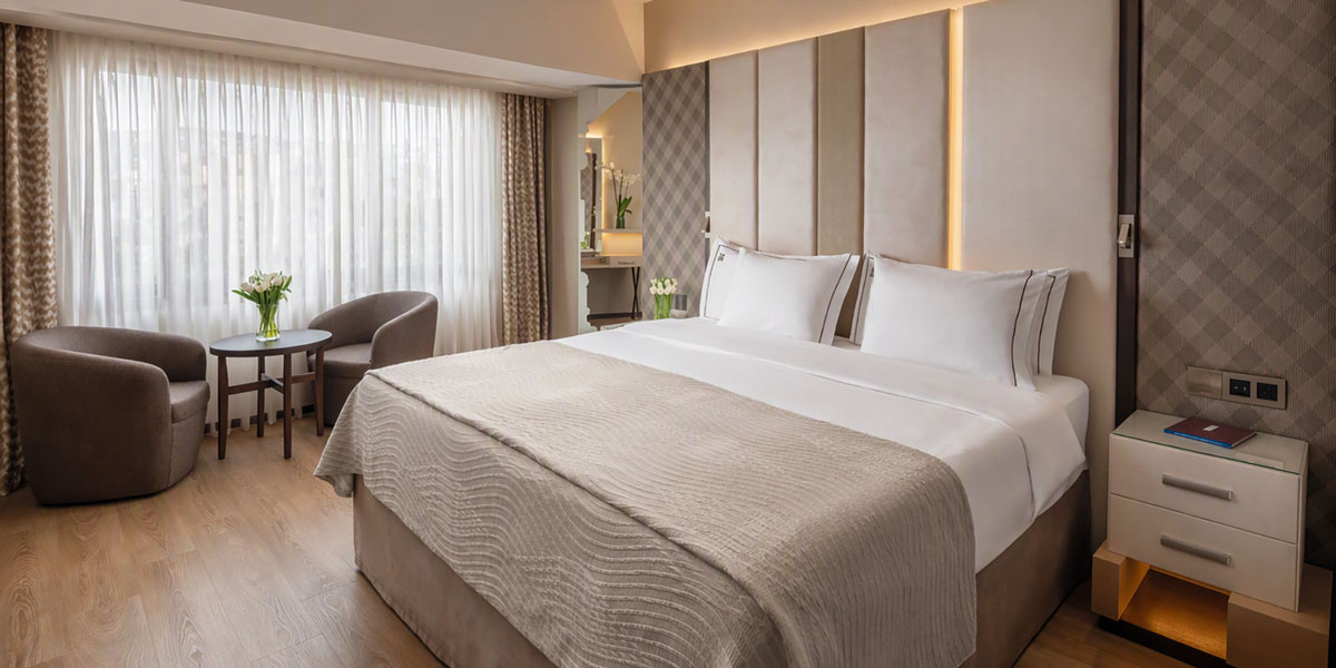 Superior Inland View, Four Seasons Cyprus 