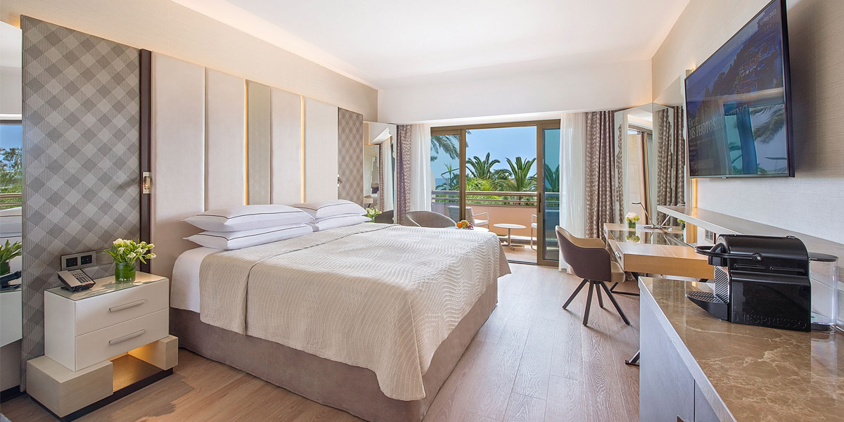 Beach Studio Upper Floor, luxury hotel Limassol 