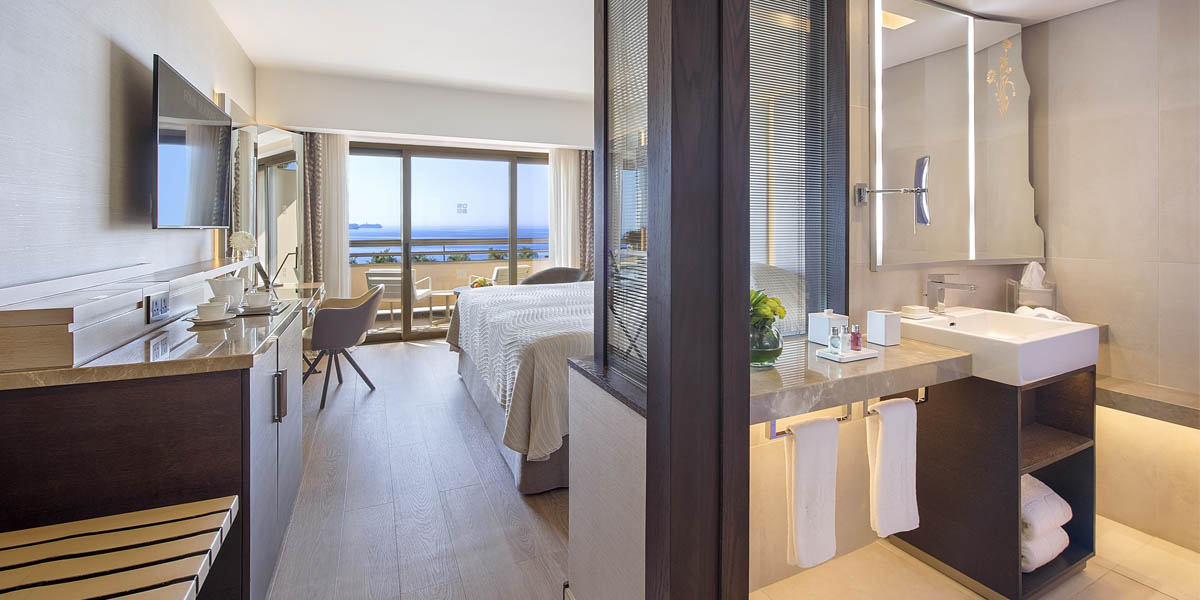 Superior Sea View, 5 star Luxury Hotel in Limassol