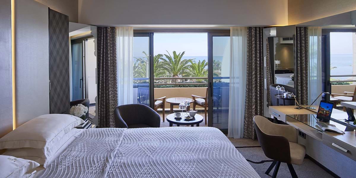 Beach Studio Upper Floor, luxury hotel Limassol 